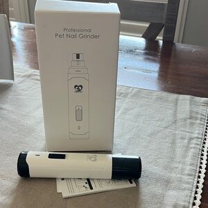 Black and White Professional Pet Nail Grinder